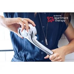 MOEN Attract 6-Spray 4 in. Hand Shower with Magnetix in Chrome -Bathroom Faucets Store chrome moen handheld shower heads 26000 66 1000 1